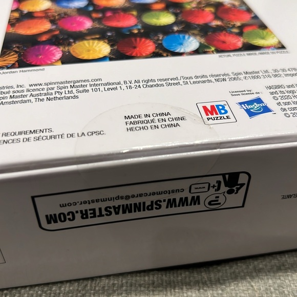 🔴3/$20🔴Big Ben  Jigsaw Puzzle COLORFUL UMBRELLAS IN BALI 1000 Piece - Picture 4 of 5